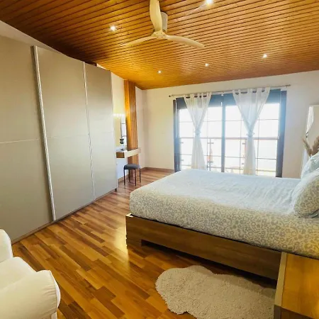Apartament El Pequeno Refugio - C Chío